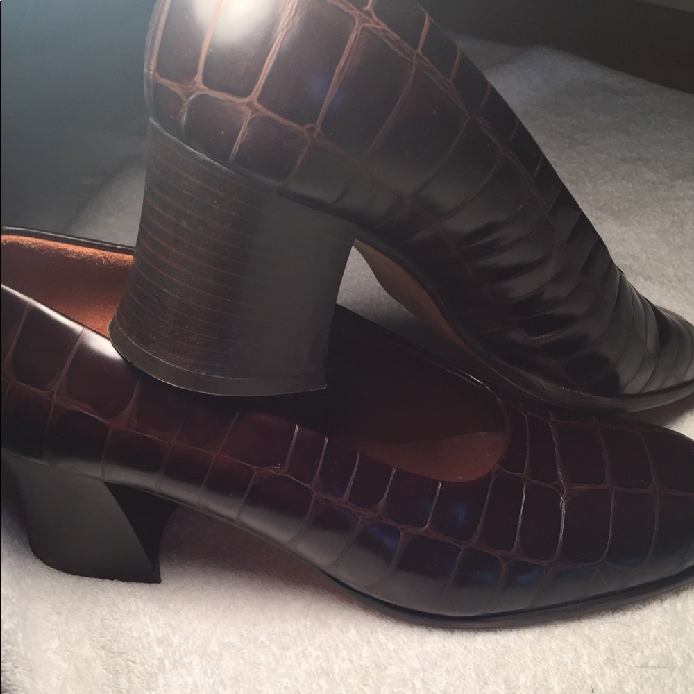 Nickels leather dress pumps alligator design